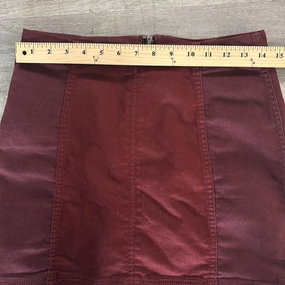 Free People Maroon Paneled Mini Skirt Sz 8 - Picture 3 of 10